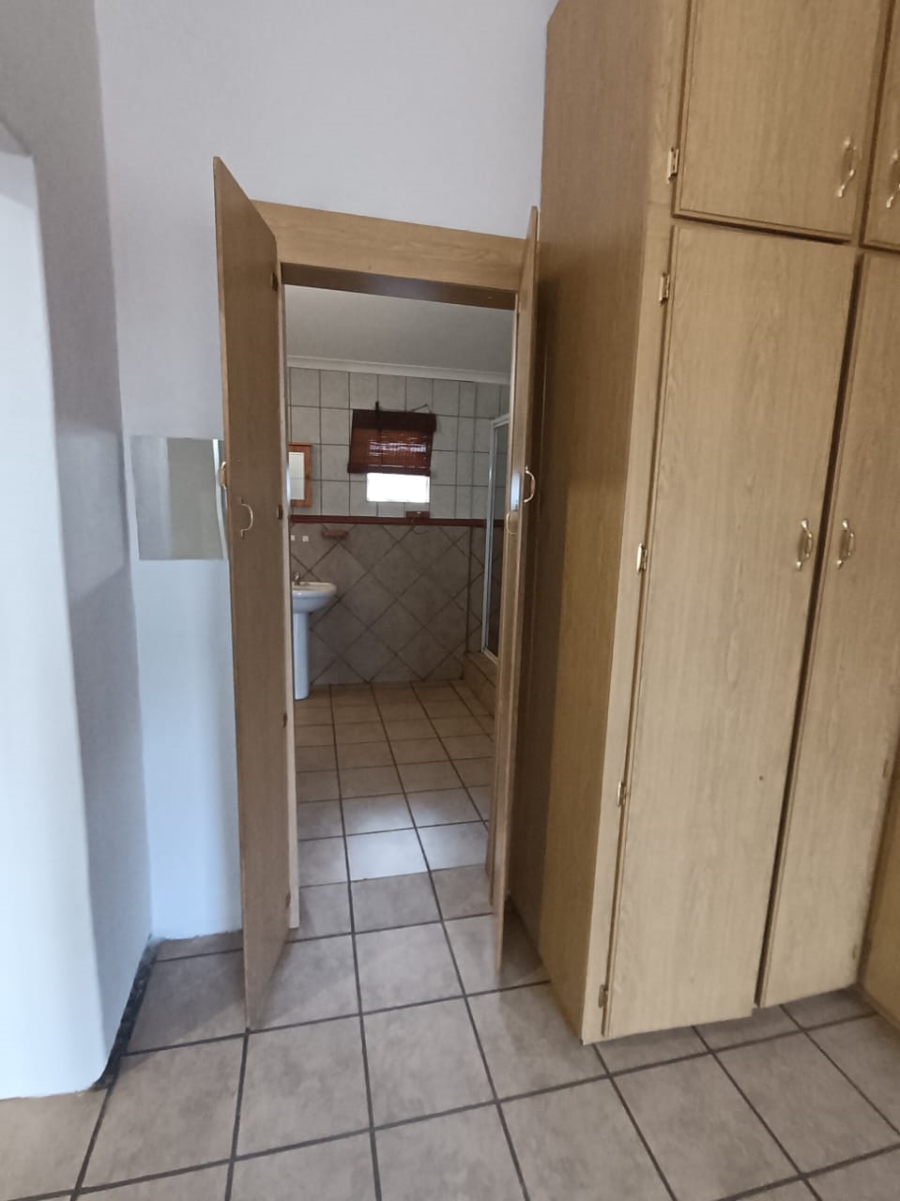 To Let 2 Bedroom Property for Rent in Kuruman Northern Cape